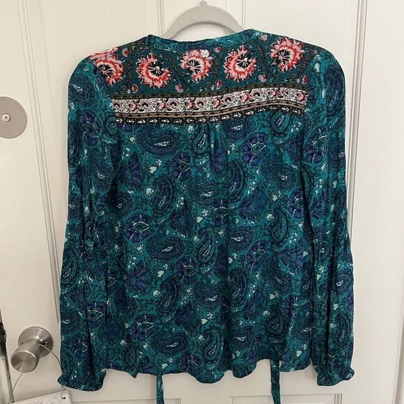 Billabong Tie Front Floral Paisley Blouse Size Small - Picture 5 of 7